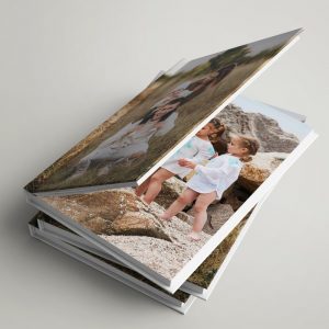 Fotolibro Personalizzato - Formato a scelta, Copertina Rigida o Flessibile D3